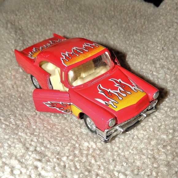 1956 Chevy Pullback - Diecast Car - Picture 1 of 5
